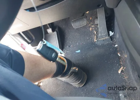 2017 Kia Sorento 2.4L Lx from USA, damaged, VIN 5XYPG4A33HG196810